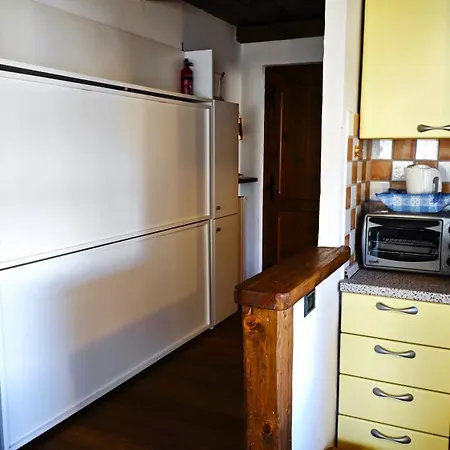 Hostdomus - Imperial 1 Apartament *
